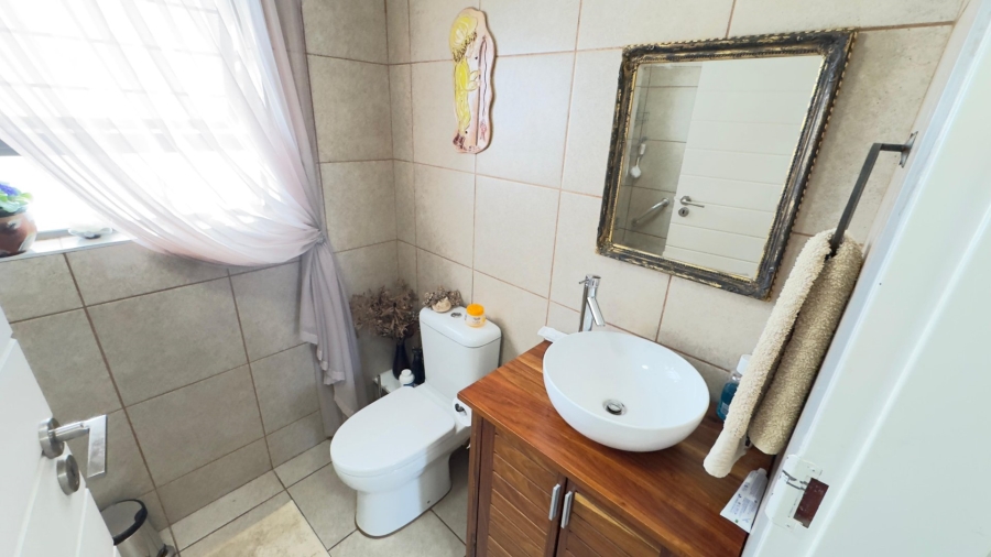 3 Bedroom Property for Sale in Ngwenya River Estate North West